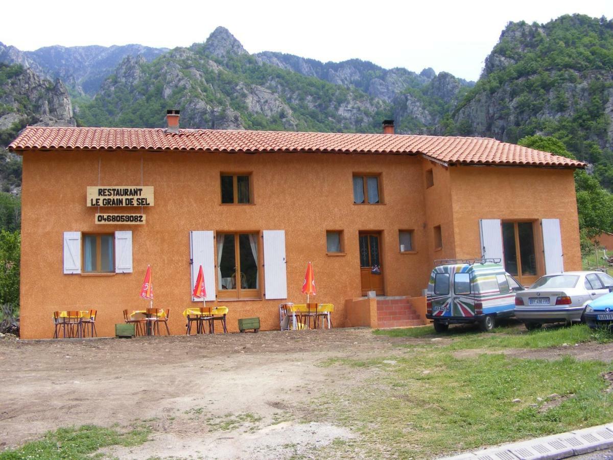 Belle Maison De Montagne Casteil Exteriér fotografie
